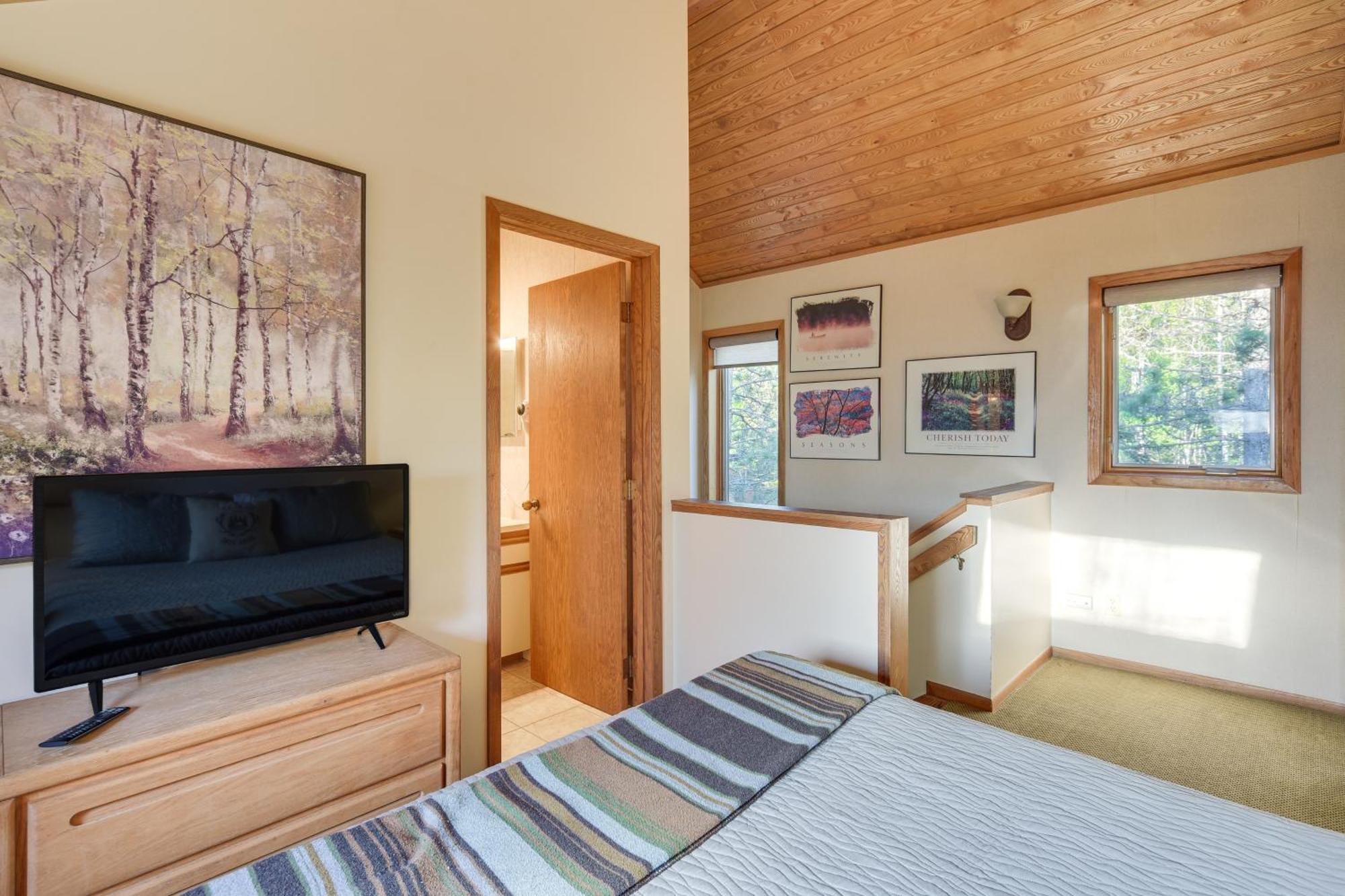 Cozy Alpine Escape Ski-Inandout At Lutsen Mtns Luaran gambar