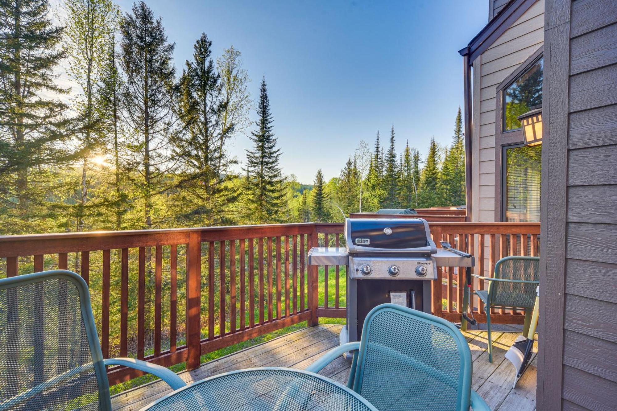 Cozy Alpine Escape Ski-Inandout At Lutsen Mtns Luaran gambar
